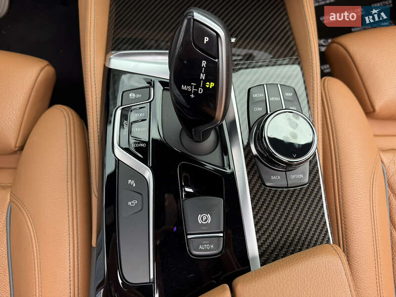 Седан BMW 5 Series 2018 в Києві фото 73 Седан BMW 5 Series 2018 в Києві