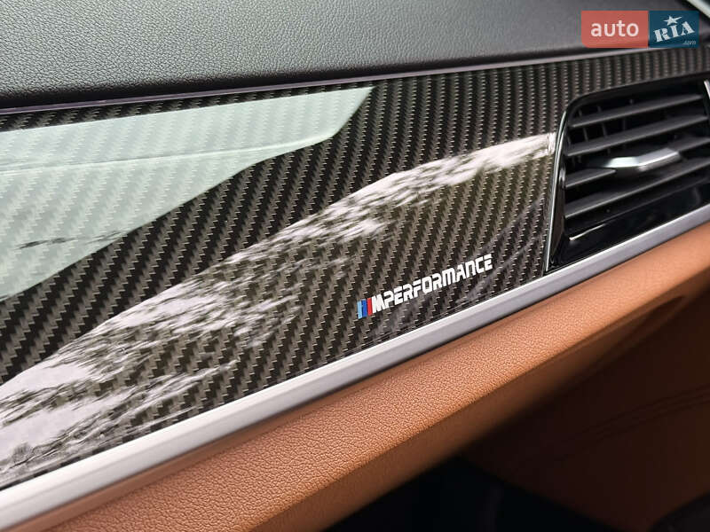 Седан BMW 5 Series 2018 в Києві фото 81 Седан BMW 5 Series 2018 в Києві