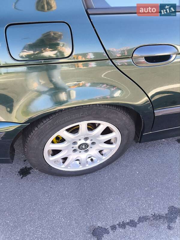 Седан BMW 5 Series 1997 в Киеве