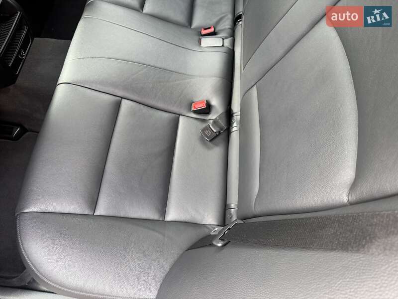 Седан BMW 5 Series 2014 в Виннице