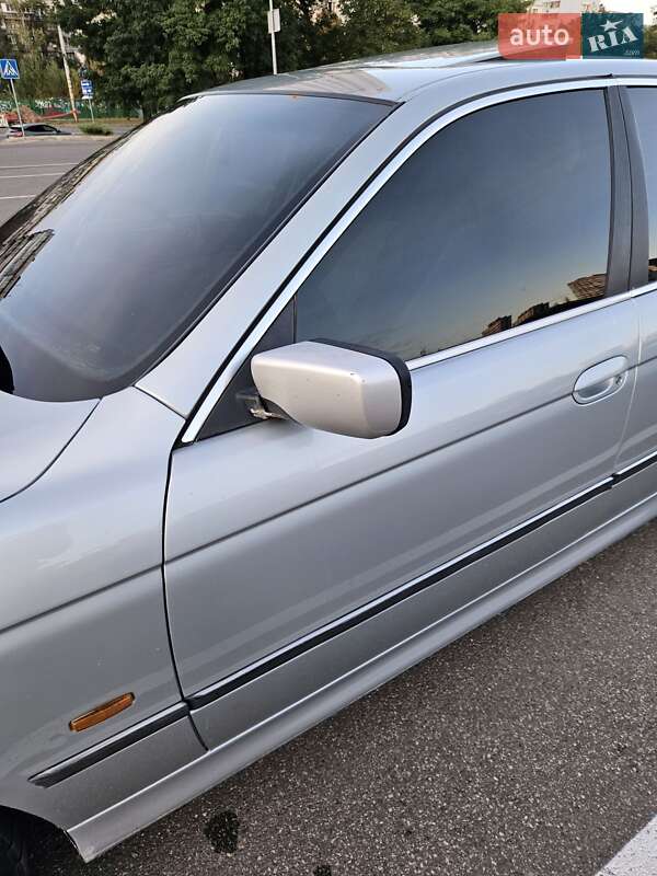 Седан BMW 5 Series 1997 в Киеве фото 16 Седан BMW 5 Series 1997 в Киеве