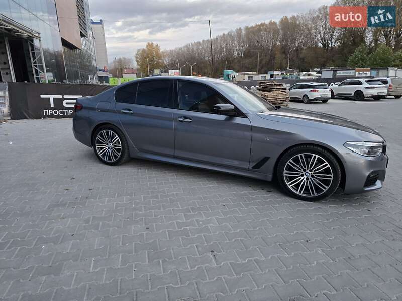 Седан BMW 5 Series 2017 в Хмельницком фото 16 Седан BMW 5 Series 2017 в Хмельницком
