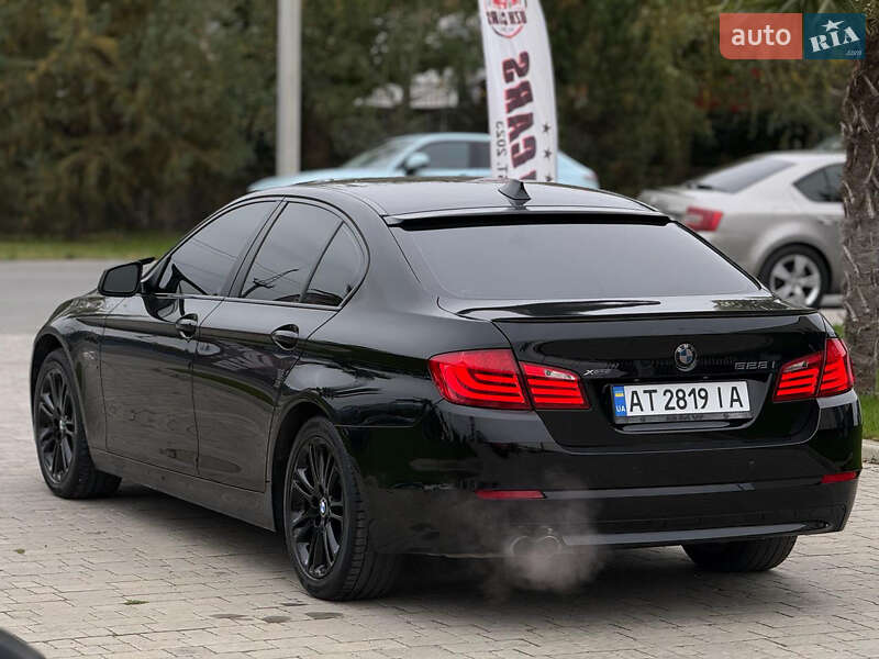 Седан BMW 5 Series 2011 в Ужгороде