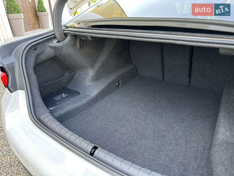 Седан BMW 5 Series 2020 в Ивано-Франковске фото 76 Седан BMW 5 Series 2020 в Ивано-Франковске