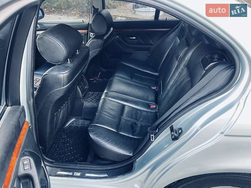 Седан BMW 5 Series 2000 в Киеве фото 18 Седан BMW 5 Series 2000 в Киеве
