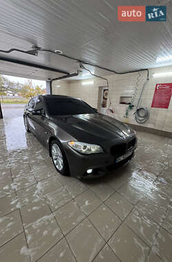 Седан BMW 5 Series 2012 в Жовкве Седан BMW 5 Series 2012 в Жовкве