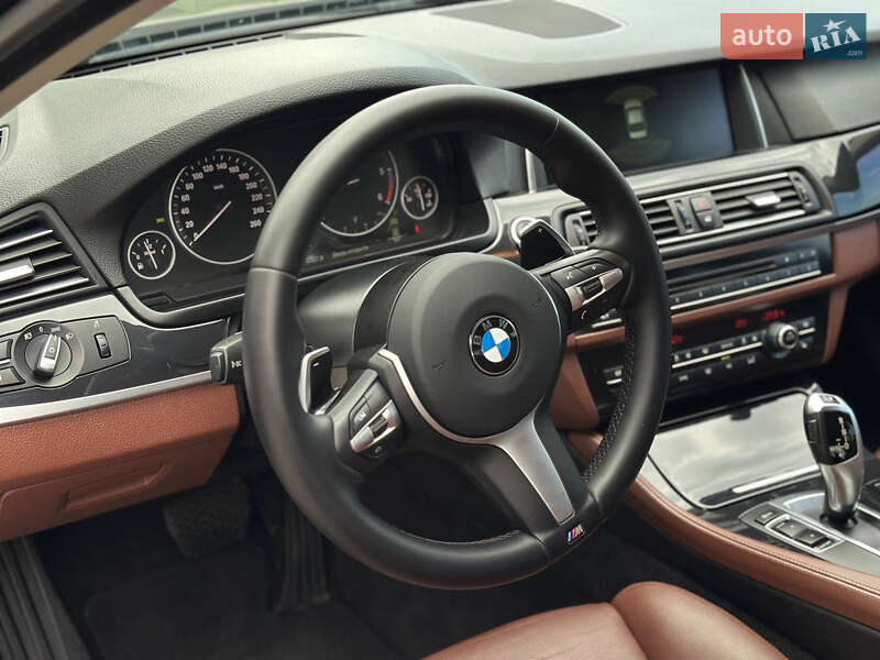 Седан BMW 5 Series 2013 в Ужгороді