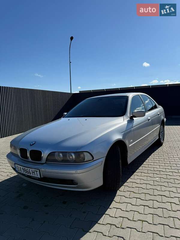 Седан BMW 5 Series 2002 в Летичіві