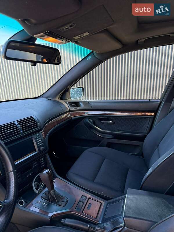Седан BMW 5 Series 2002 в Летичіві
