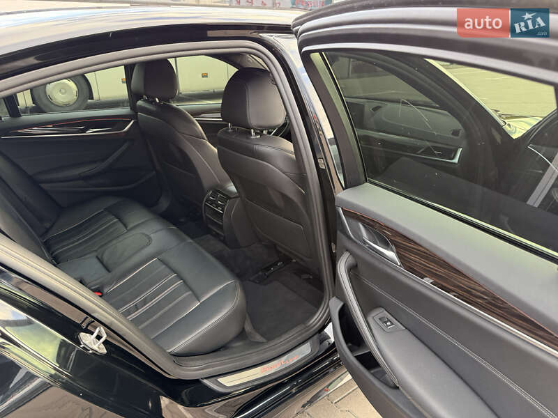 Седан BMW 5 Series 2018 в Киеве фото 26 Седан BMW 5 Series 2018 в Киеве