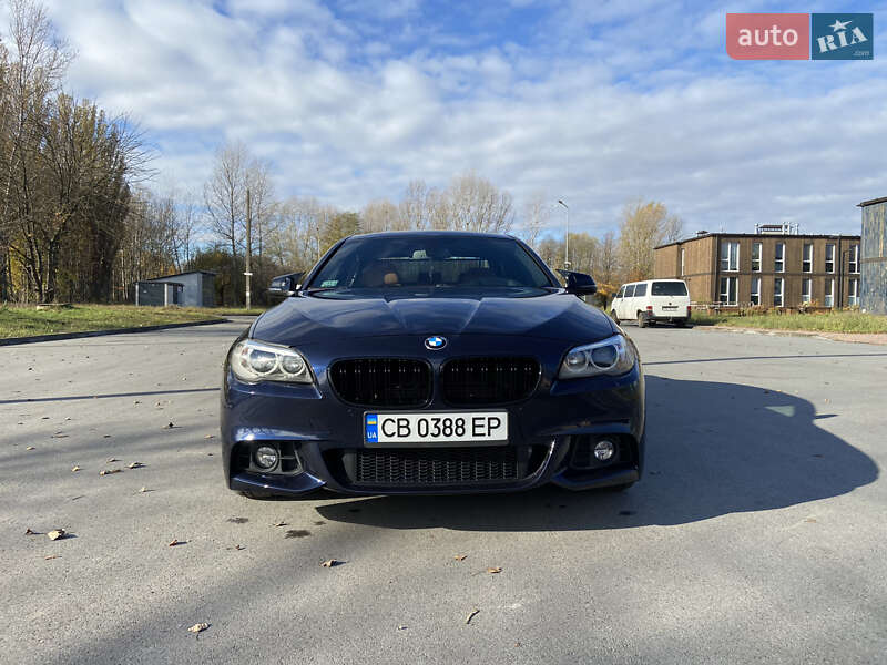 Седан BMW 5 Series 2014 в Чернигове