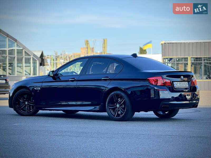 Седан BMW 5 Series 2015 в Киеве