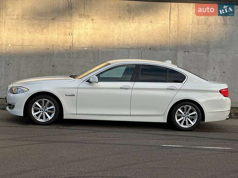 Седан BMW 5 Series 2012 в Киеве фото 4 Седан BMW 5 Series 2012 в Киеве