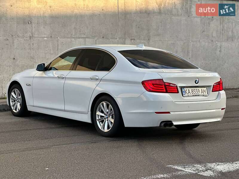 Седан BMW 5 Series 2012 в Киеве фото 12 Седан BMW 5 Series 2012 в Киеве
