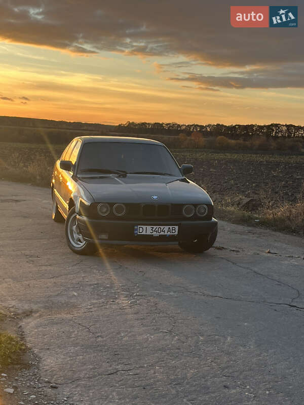 Седан BMW 5 Series 1991 в Виннице фото 3 Седан BMW 5 Series 1991 в Виннице