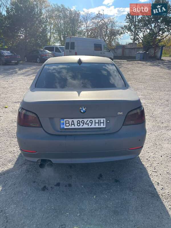 Седан BMW 5 Series 2007 в Александрие