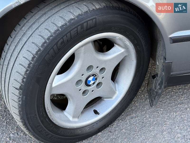 Седан BMW 5 Series 1990 в Николаеве фото 14 Седан BMW 5 Series 1990 в Николаеве