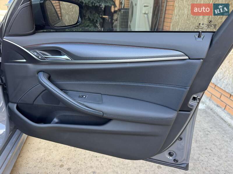 Седан BMW 5 Series 2022 в Харкові