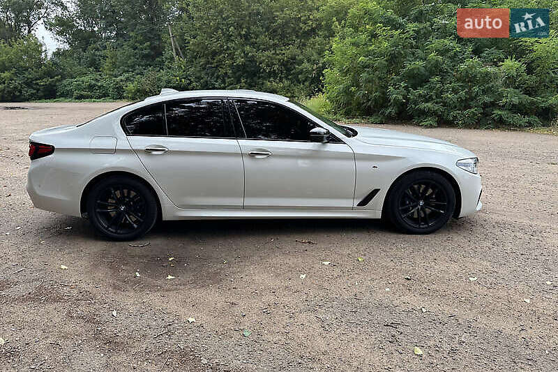 Седан BMW 5 Series 2017 в Львове фото 9 Седан BMW 5 Series 2017 в Львове