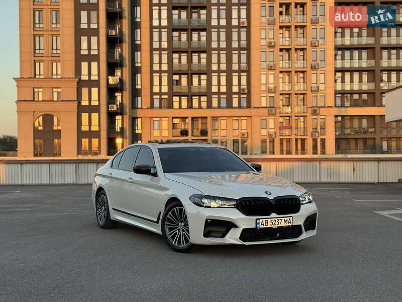 Седан BMW 5 Series 2018 в Виннице