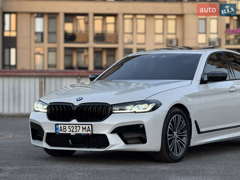 Седан BMW 5 Series 2018 в Виннице