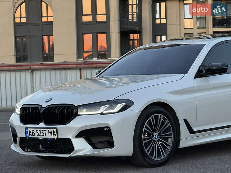 Седан BMW 5 Series 2018 в Виннице