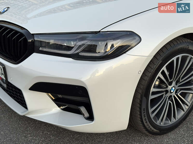 Седан BMW 5 Series 2018 в Виннице