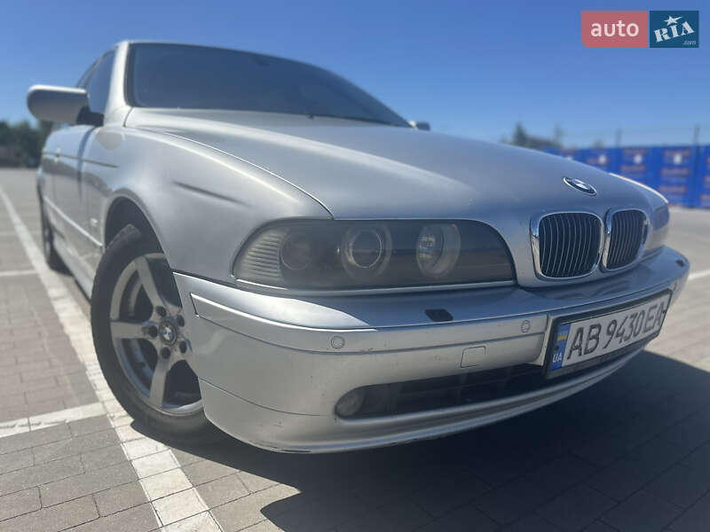 BMW 5 Series 2001 BMW 5 Series 2001