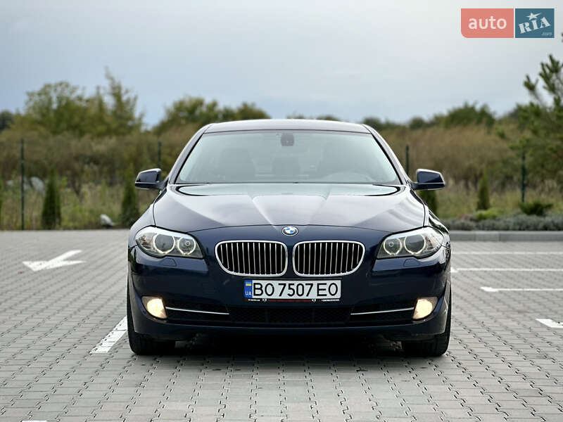 BMW 5 Series 2011 BMW 5 Series 2011