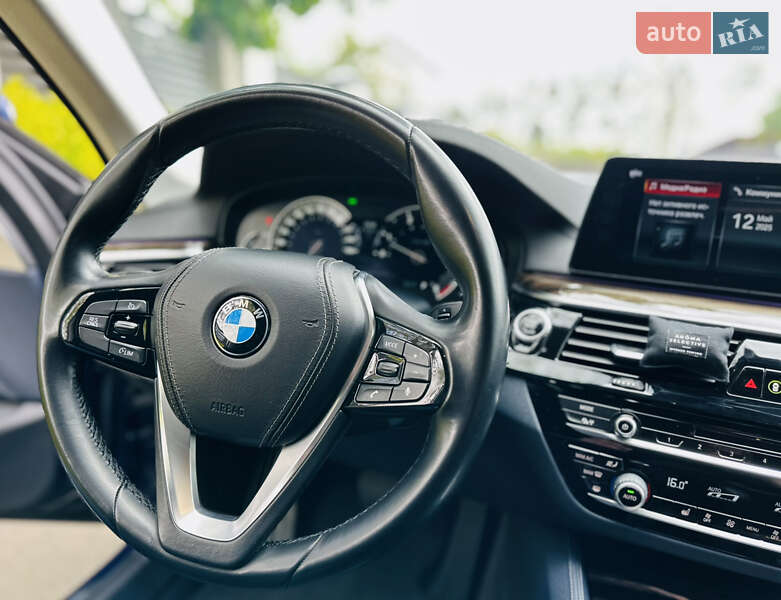 Седан BMW 5 Series 2017 в Киеве фото 19 Седан BMW 5 Series 2017 в Киеве