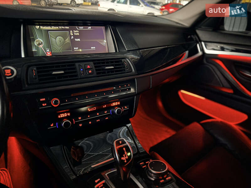 Седан BMW 5 Series 2011 в Харькове