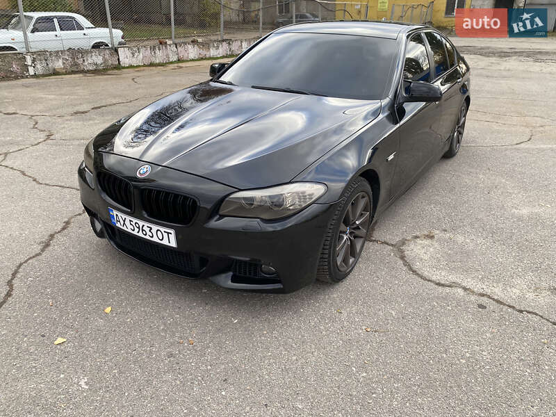 Седан BMW 5 Series 2012 в Харкові