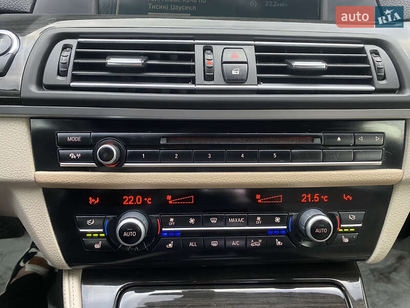 Седан BMW 5 Series 2012 в Харкові