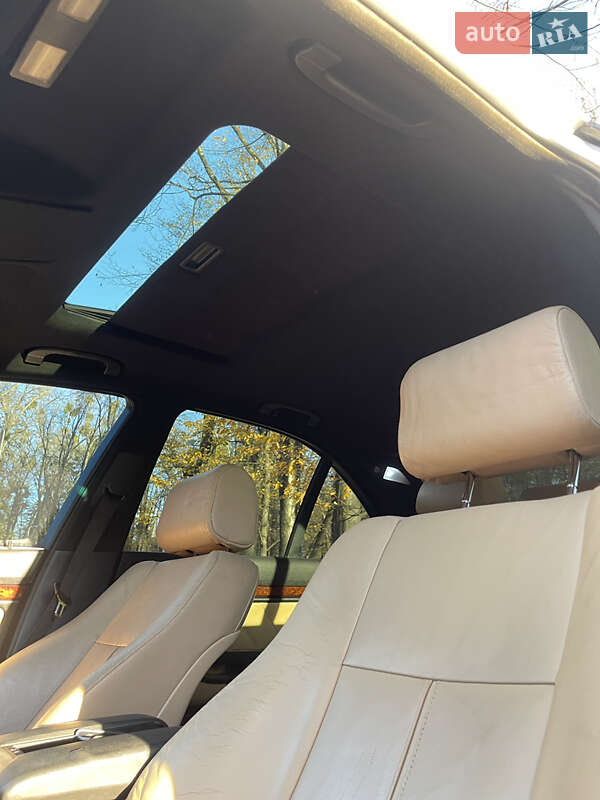 Седан BMW 5 Series 2001 в Черновцах