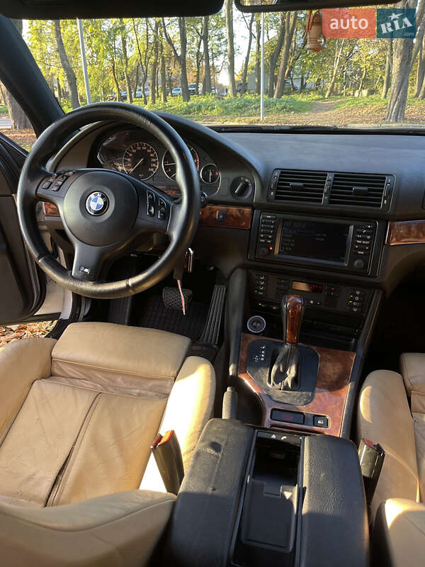 Седан BMW 5 Series 2001 в Черновцах