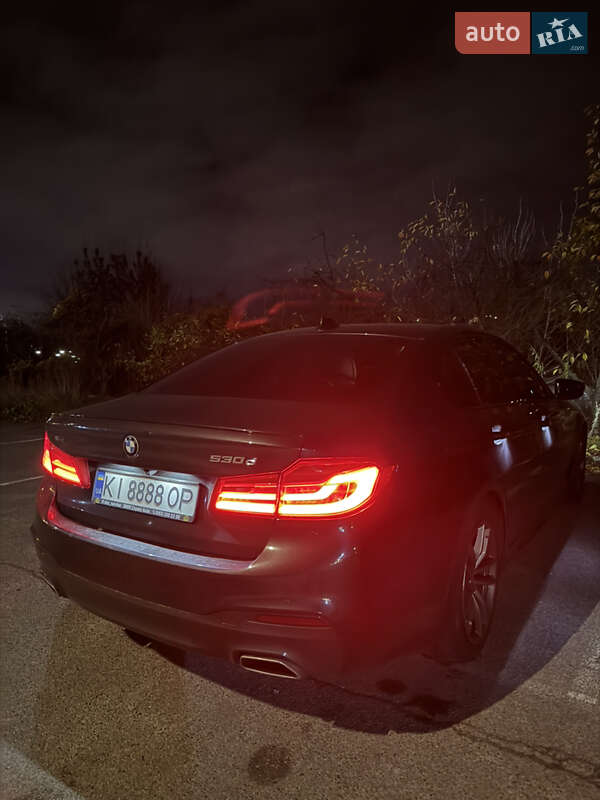 Седан BMW 5 Series 2017 в Киеве фото 13 Седан BMW 5 Series 2017 в Киеве