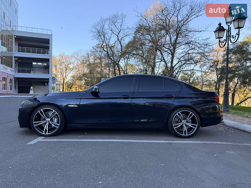 Седан BMW 5 Series 2013 в Одессе