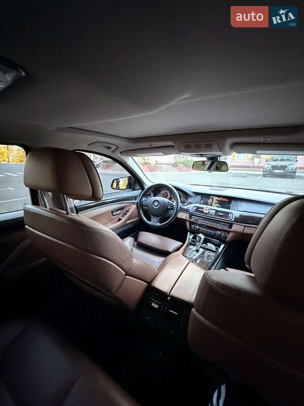 Седан BMW 5 Series 2013 в Одессе