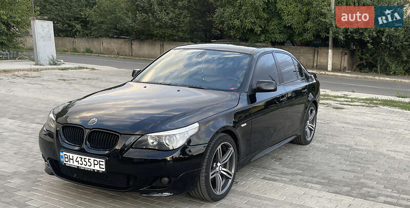 Седан BMW 5 Series 2005 в Бершади