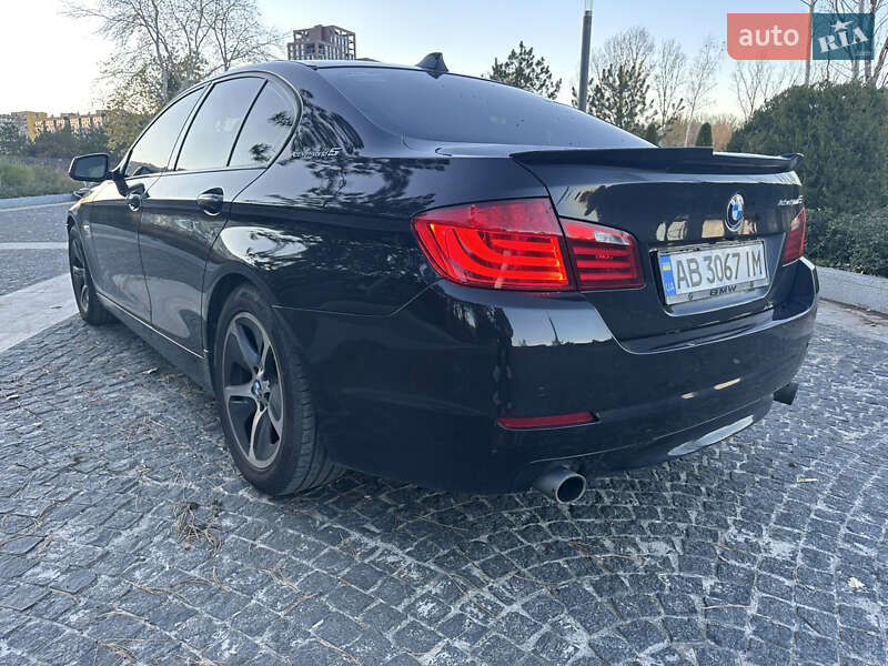 Седан BMW 5 Series 2012 в Днепре