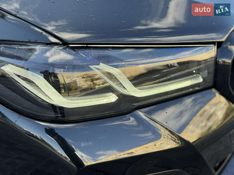 Седан BMW 5 Series 2017 в Днепре