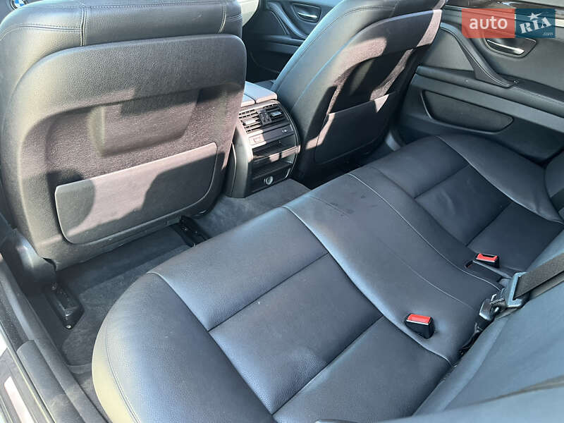 Седан BMW 5 Series 2015 в Новій Одесі