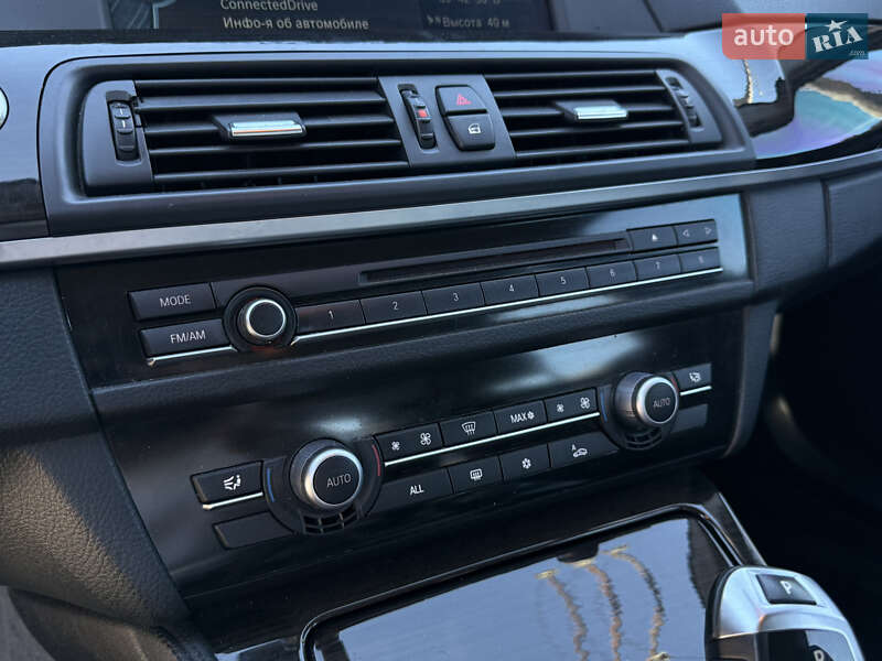 Седан BMW 5 Series 2011 в Одессе