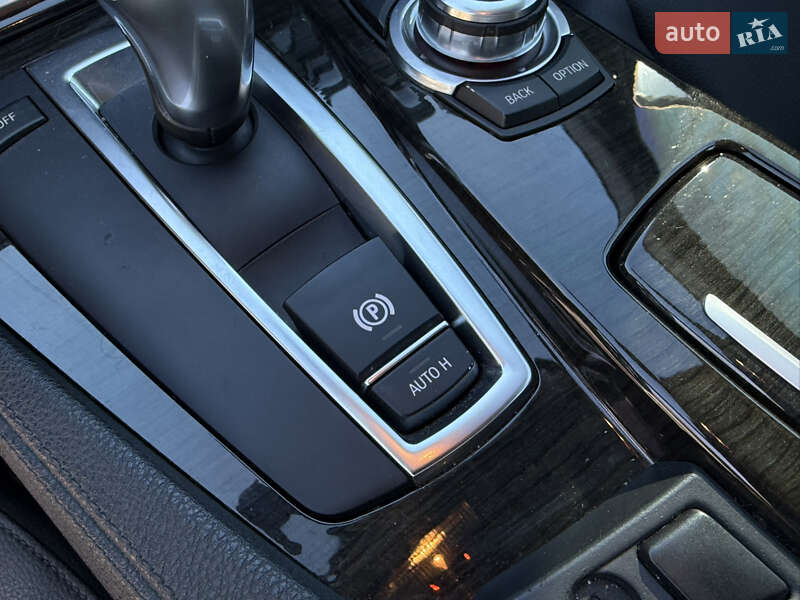 Седан BMW 5 Series 2011 в Одессе