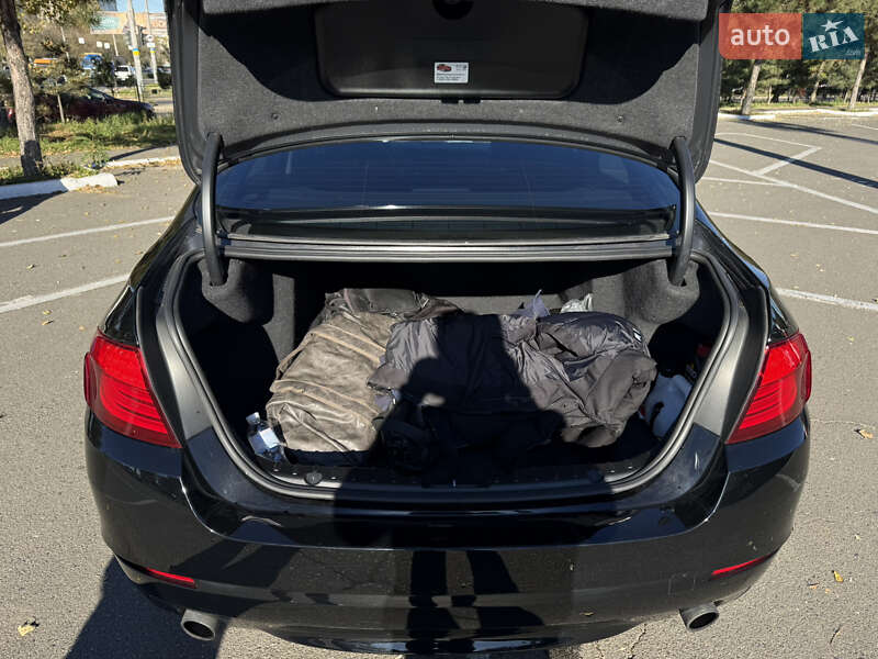 Седан BMW 5 Series 2011 в Одессе