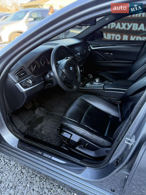 Седан BMW 5 Series 2013 в Стрые фото 24 Седан BMW 5 Series 2013 в Стрые