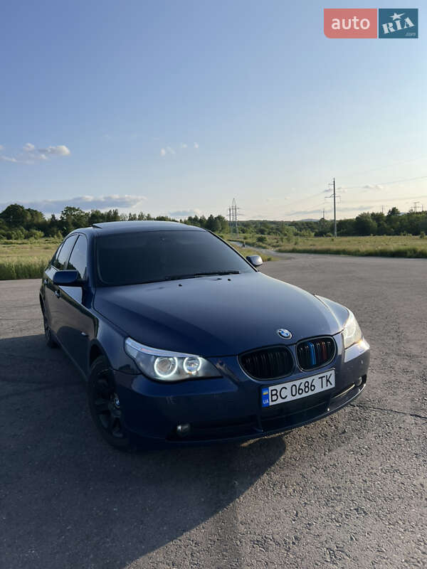 Седан BMW 5 Series 2004 в Бориславе