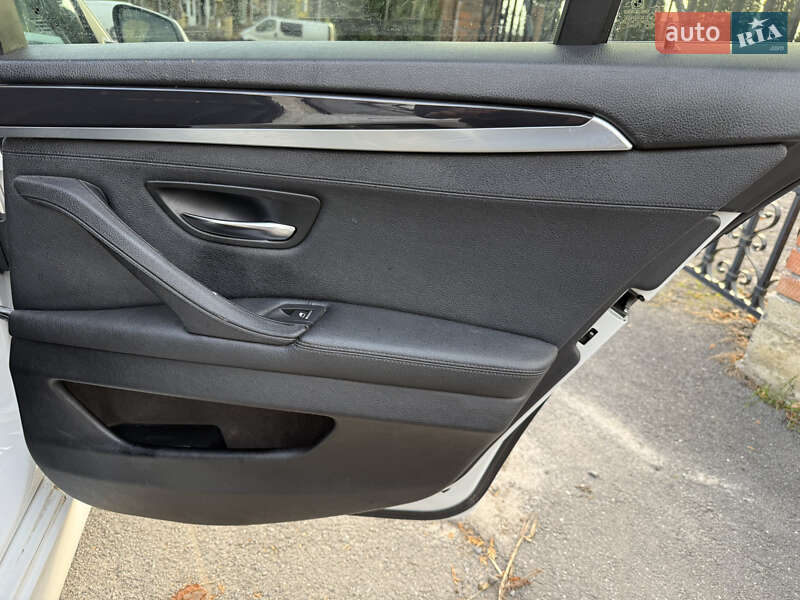 Универсал BMW 5 Series 2015 в Хмельницком