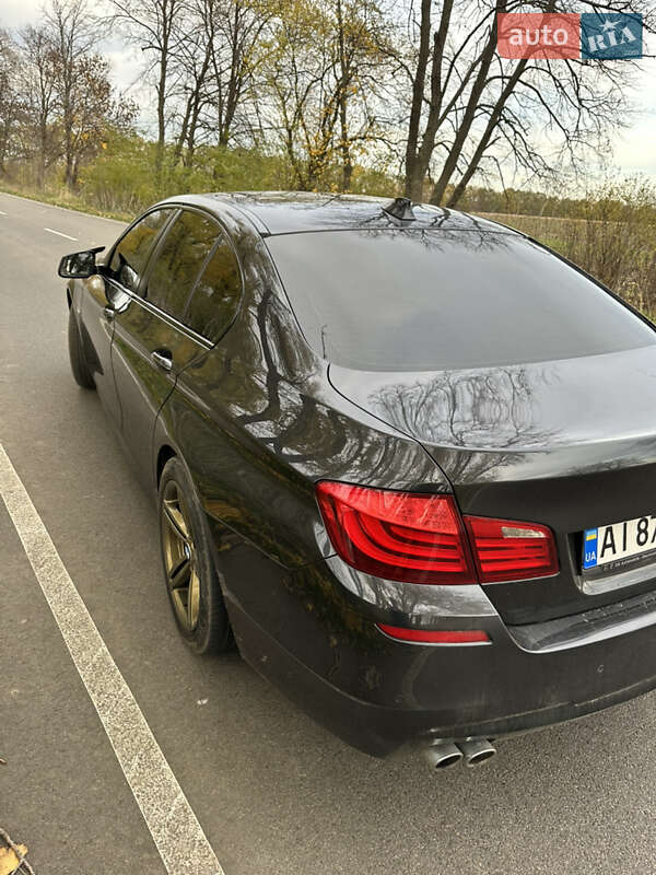 Седан BMW 5 Series 2012 в Киеве