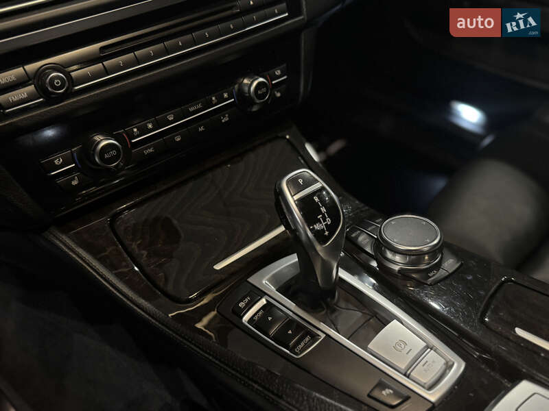 Седан BMW 5 Series 2014 в Одессе